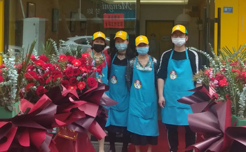 粥员外加盟店