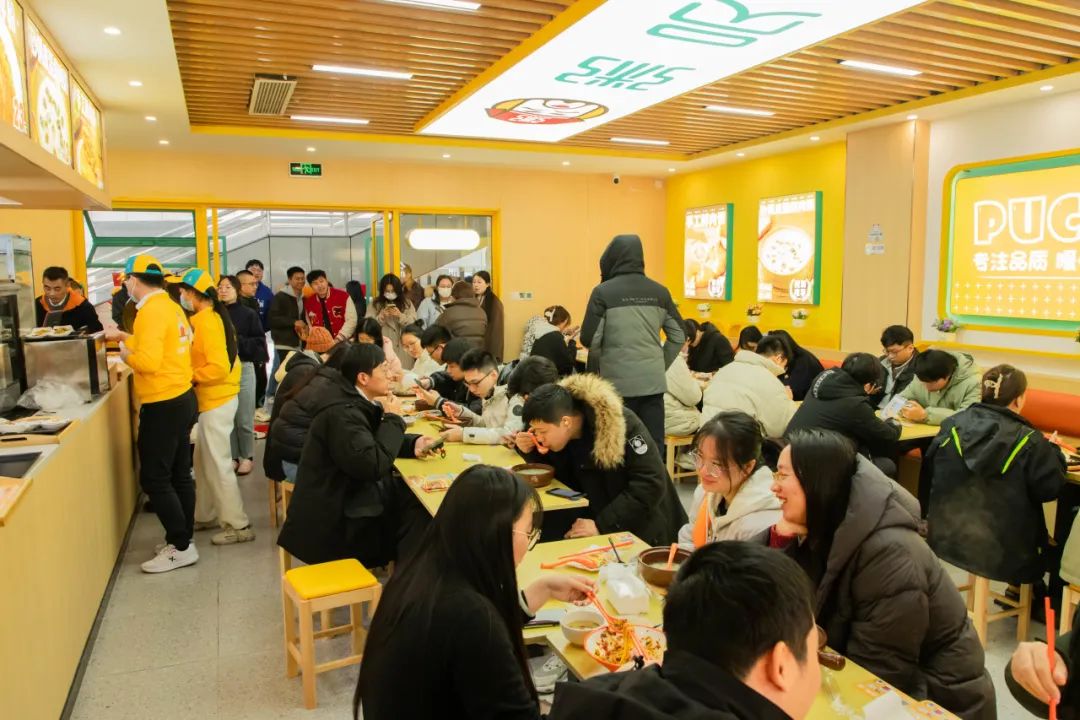 粥员外粥店加盟