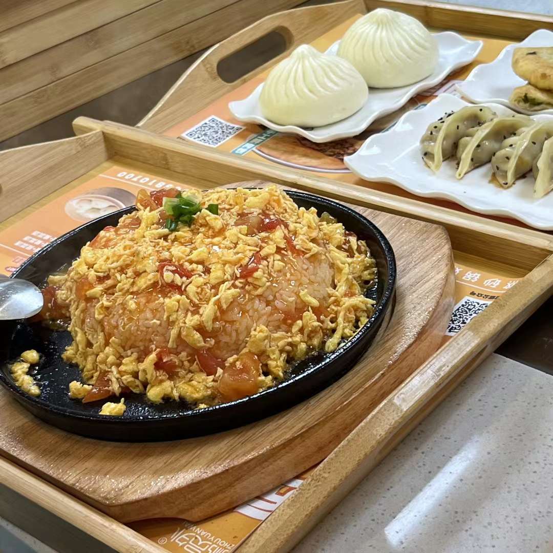 粥员外粥铺